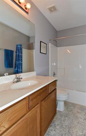 637 Canary Estates Dr, Manchester, MO 63021 photo 24
