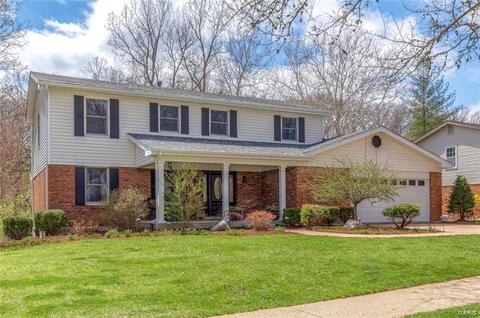 945 Wynhaven Ln, Ballwin, MO 63011 photo 3