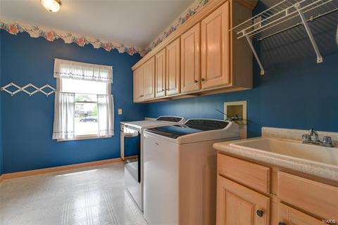 403 Thorntree Lake Ct, Eureka, MO 63025 photo 31