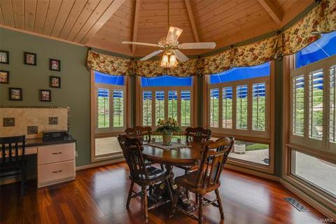 403 Thorntree Lake Ct, Eureka, MO 63025 photo 29