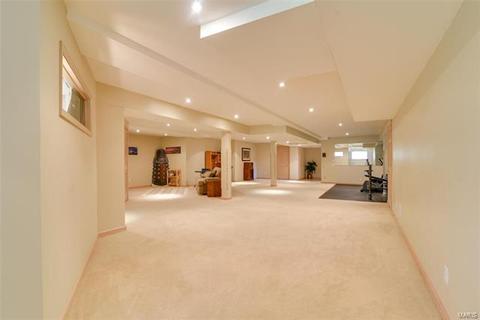 403 Thorntree Lake Ct, Eureka, MO 63025 photo 49