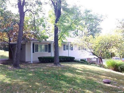 3260 Upper Bottom Rd, Saint Charles, MO 63303 photo 1