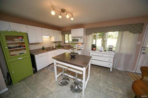 813 Brookvale, Manchester, MO 63021 photo 4