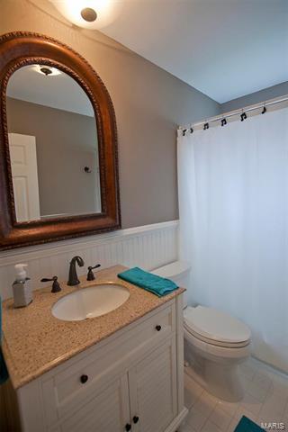 987 Century Oaks Dr, Manchester, MO 63021 photo 13