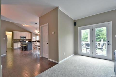 869 Kiefer Trl, Ballwin, MO 63021 photo 9