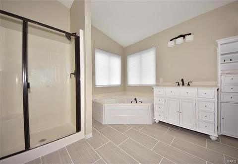 869 Kiefer Trl, Ballwin, MO 63021 photo 21