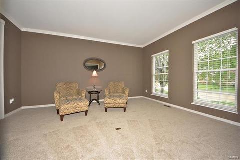 869 Kiefer Trl, Ballwin, MO 63021 photo 6