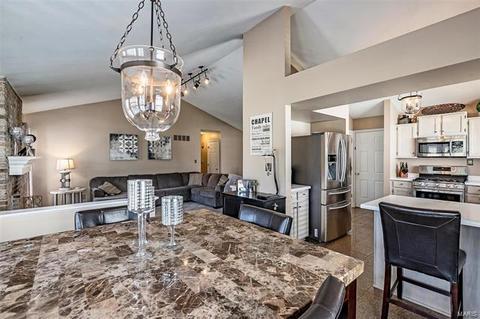 160 Westridge Parc Ln, Ellisville, MO 63021 photo 9
