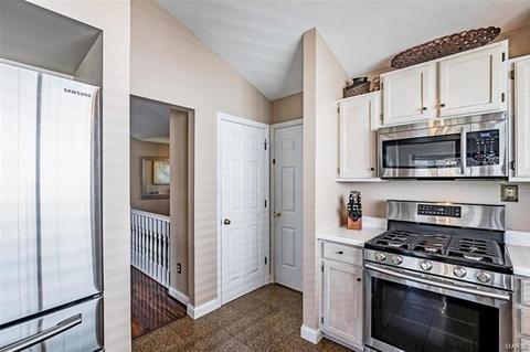 160 Westridge Parc Ln, Ellisville, MO 63021 photo 5