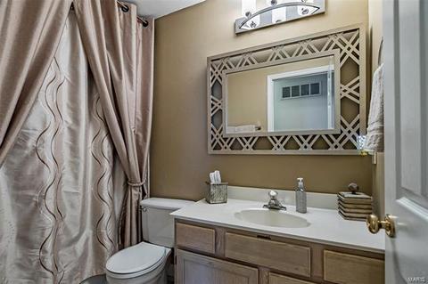160 Westridge Parc Ln, Ellisville, MO 63021 photo 24