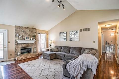 160 Westridge Parc Ln, Ellisville, MO 63021 photo 14