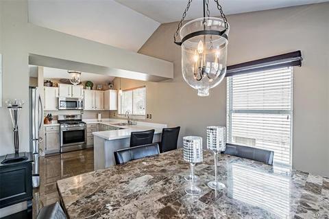 160 Westridge Parc Ln, Ellisville, MO 63021 photo 10