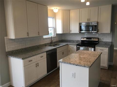 546 Duke William Ct, O'fallon, MO 63366 photo 3
