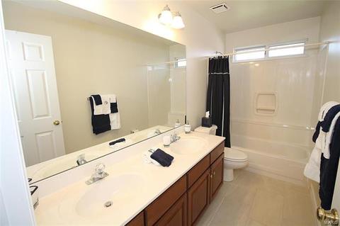 1069 Whitmoor Dr, Weldon Spring, MO 63304 photo 33