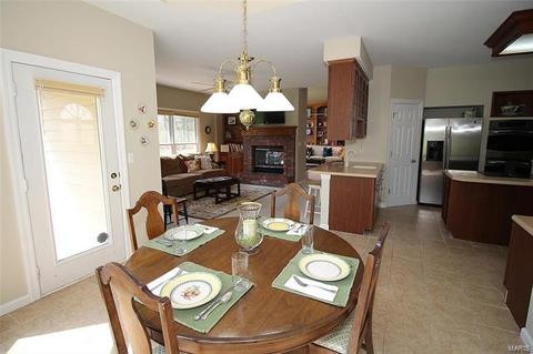1069 Whitmoor Dr, Weldon Spring, MO 63304 photo 28