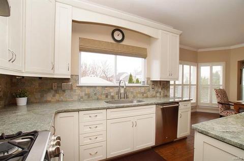 1004 Stone Spring Ct, Eureka, MO 63025 photo 15