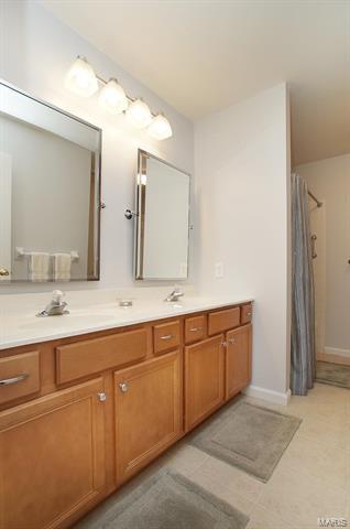 1004 Stone Spring Ct, Eureka, MO 63025 photo 31