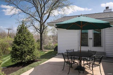 328 Wildbrier, Ballwin, MO 63011 photo 17