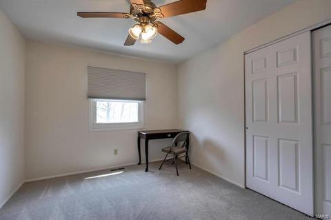 328 Wildbrier, Ballwin, MO 63011 photo 12