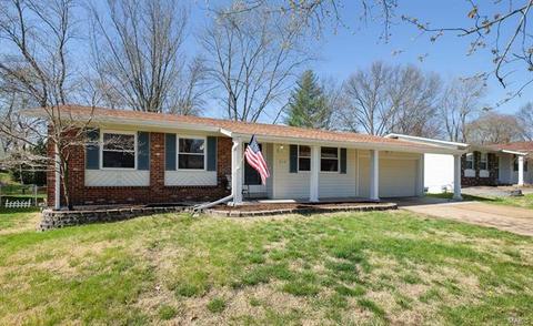 214 Bitterwood Dr, Ballwin, MO 63021 photo 1
