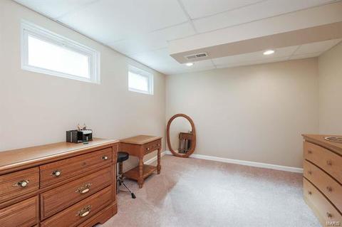 214 Bitterwood Dr, Ballwin, MO 63021 photo 28
