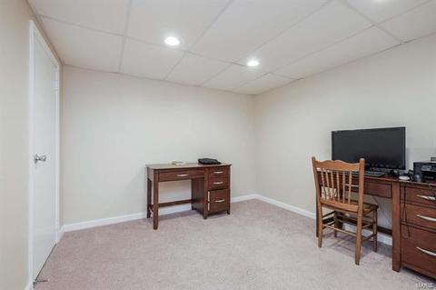 214 Bitterwood Dr, Ballwin, MO 63021 photo 31