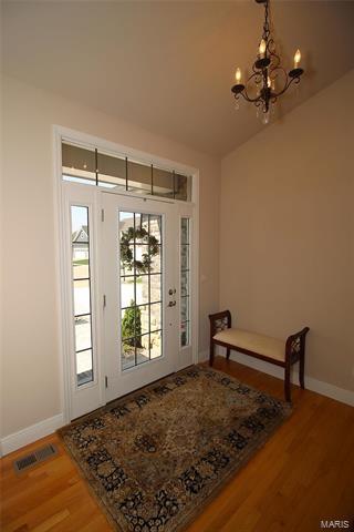 415 Hillington Dr, Eureka, MO 63025 photo 4