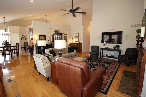 415 Hillington Dr, Eureka, MO 63025 photo 21
