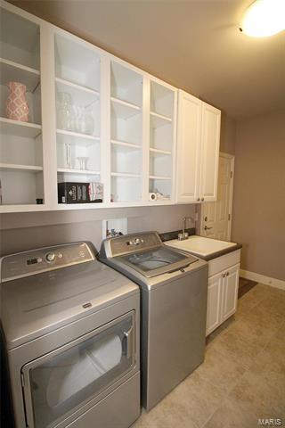 415 Hillington Dr, Eureka, MO 63025 photo 15
