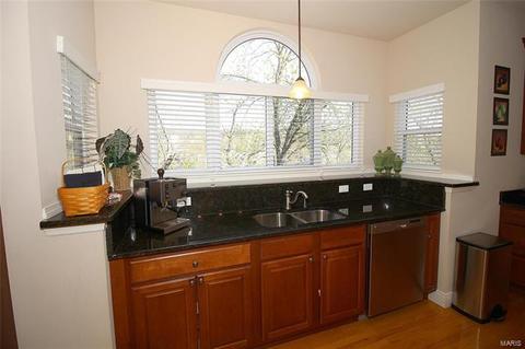 415 Hillington Dr, Eureka, MO 63025 photo 13