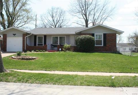 414 Palermo Dr, Ballwin, MO 63021 photo 1