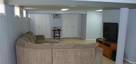 414 Palermo Dr, Ballwin, MO 63021 photo 30