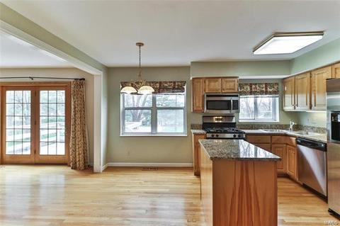 816 Pebblefield Ter, Manchester, MO 63021 photo 8