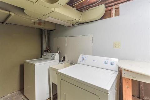 11 Kings, Saint Louis, MO 63135 photo 17