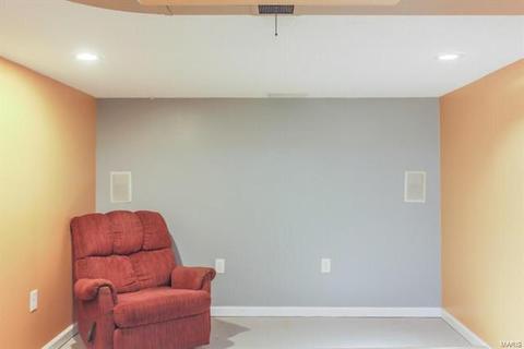 11 Kings, Saint Louis, MO 63135 photo 10