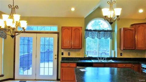 511 Vista Hills Ct, Eureka, MO 63025 photo 9