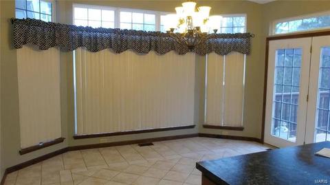 511 Vista Hills Ct, Eureka, MO 63025 photo 13