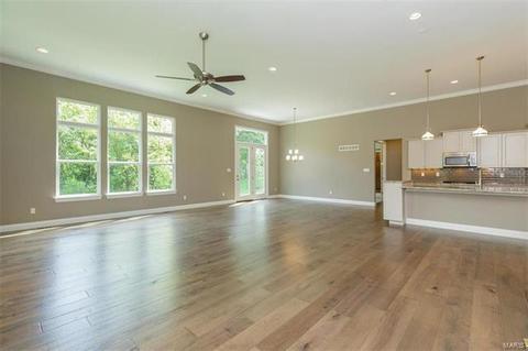 135 Stewards Ln, Eureka, MO 63025 photo 5