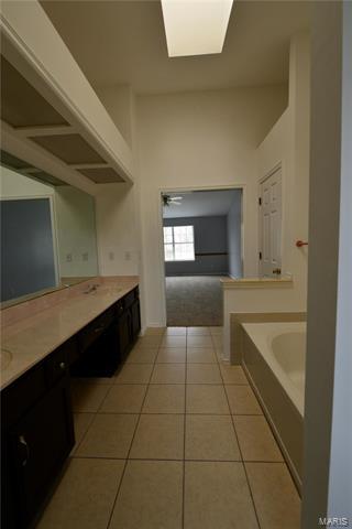 615 Audubon Place Ct, Ballwin, MO 63021 photo 25