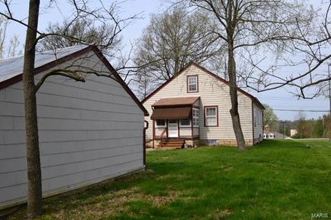 220 Henry Ave, Manchester, MO 63011 photo 3