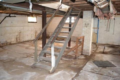 220 Henry Ave, Manchester, MO 63011 photo 17