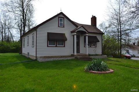 220 Henry Ave, Manchester, MO 63011 photo 2