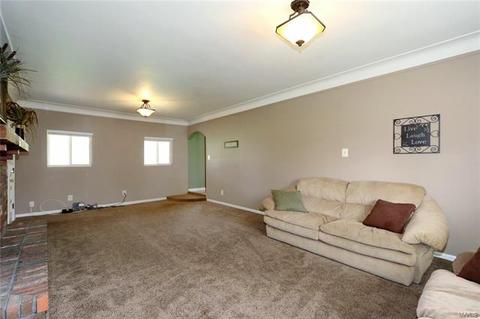 303 Ernst Pl, O'fallon, MO 63366 photo 8