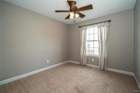 231 Birmingham Dr, O'fallon, MO 63366 photo 9