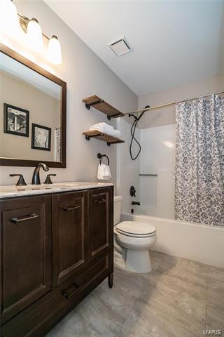231 Birmingham Dr, O'fallon, MO 63366 photo 11