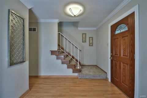 1055 Briarhurst Dr, Manchester, MO 63021 photo 5