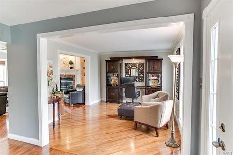 1100 Richland Meadows Dr, Ballwin, MO 63021 photo 5