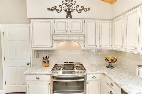 1100 Richland Meadows Dr, Ballwin, MO 63021 photo 14