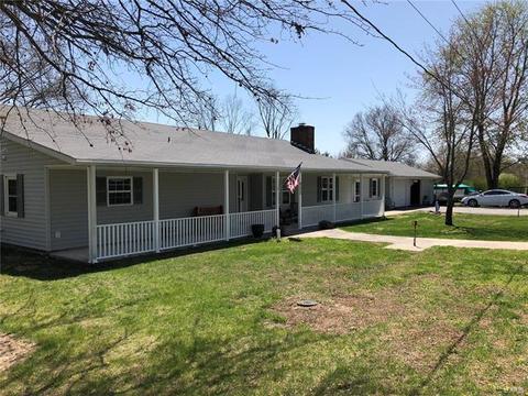 602 S Clark, Perry, MO 63462 photo 1