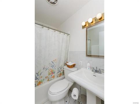112 Old Oaks, Ballwin, MO 63011 photo 23
